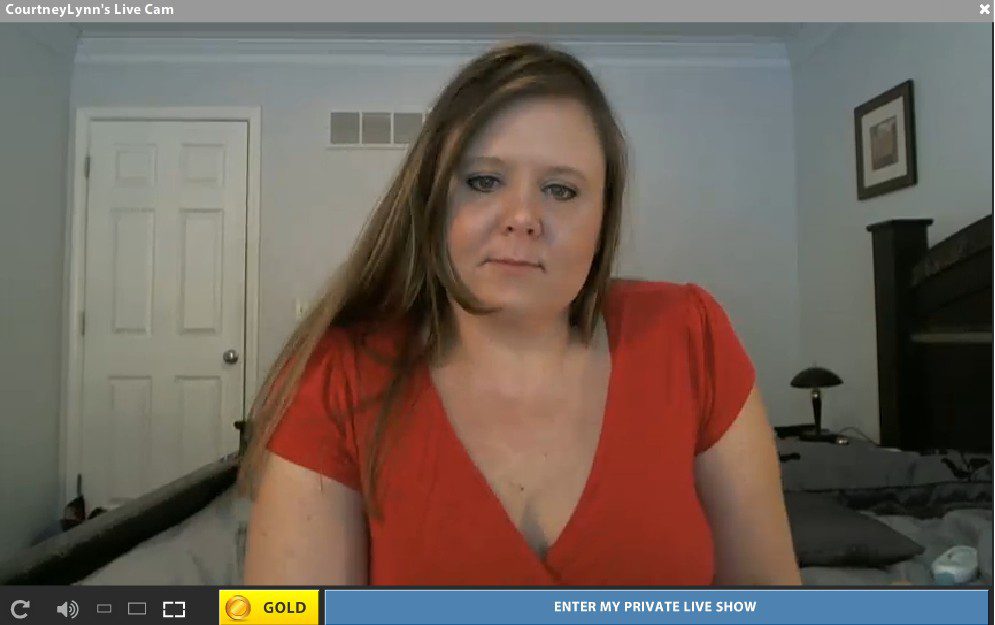 A REAL bbw housewife that does live cam shows at streamate.com A REAL bbw housewife that does live cam shows at streamate.com