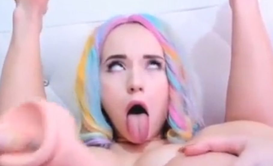 quivering face ahegao