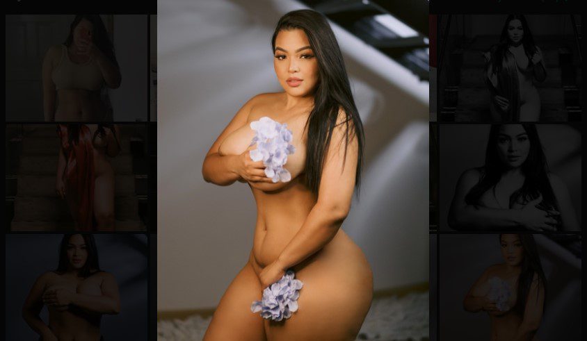 women flashing