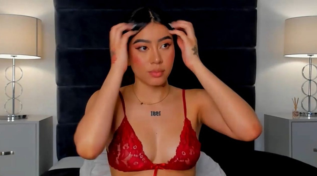 big tit cam girls big tit cam girls